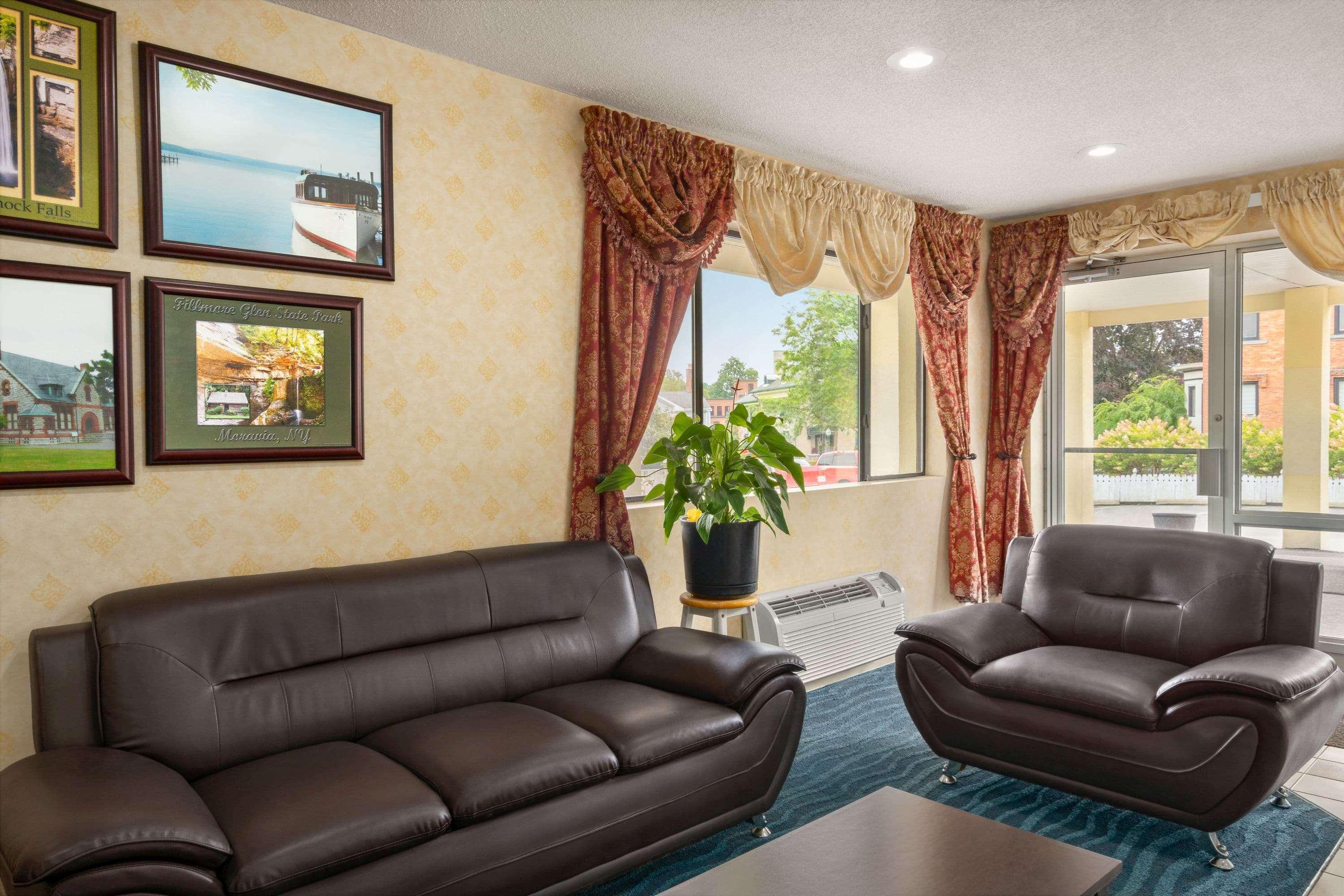 Days Inn By Wyndham Auburn/Finger Lakes Region Экстерьер фото