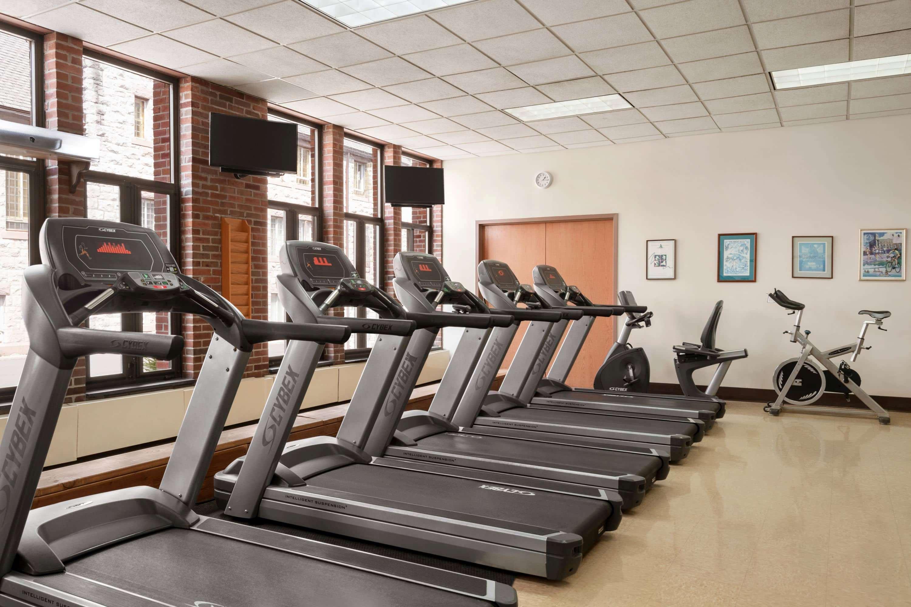 Days Inn By Wyndham Auburn/Finger Lakes Region Экстерьер фото
